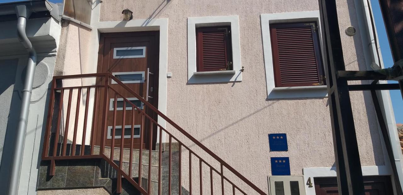 Apartman Davor ツリクヴェニツァ エクステリア 写真